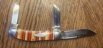 Cuchillo Winchester Trade Mark 1992 Candy Stripe SOWBELLY (1 grieta en el mango) Foto 1 de 4