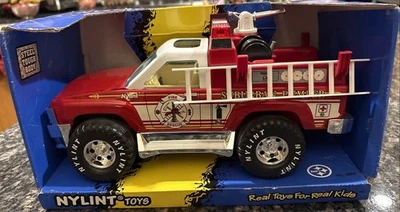 1998 Nylint SUBURBAN PUMPER 1260 Rapid Response Vehicle Fire Truck NIB - Image 1 of 4