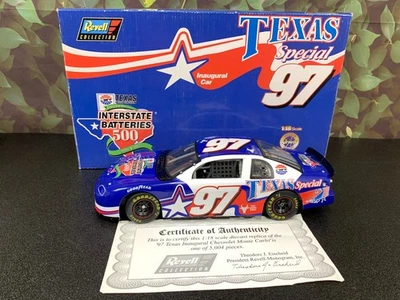 REVELL TEXAS SPECIAL 97 INTERSTATE BATTERIES 500 INAUGURAL CAR 1997 MONTE CARLO - Image 1 of 4