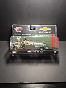 M2 Machines MAJ.G Action Line 1968 Chevrolet C60 Flatbed Truck 1:64 Chase 1/1920 - Bild 1 von 1