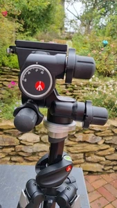 Manfrotto 055XPROB Stativ +  Manfrotto 410 Kopf - Bild 1 von 10