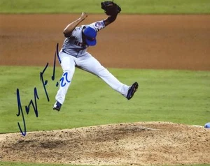 JEURYS FAMILIA NEW YORK METS SIGNED AUTOGRAPHED 8X10 PHOTO W/COA - Picture 1 of 1