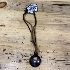 Handgefertigte Handwerker Halskette Anhänger Holz Leder Kordel Choker Boho Hippie Surfer - Bild 1 von 8