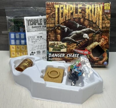 NEW IN BOX SEALED TEMPLE RUN: DANGER CHASE Board Game Spin Master Sprint  - Image 1 of 4