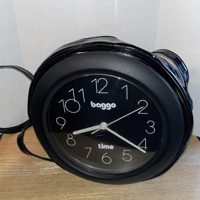 Vintage Patent Leather Baggo Clock Purse - Working Clock - Totally 80's! - Image 1 of 4