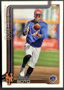 2025 Topps Serie 2 JUAN SOTO Golden Mirror Immagine Variazione SSP #700 METS - Foto 1 di 4