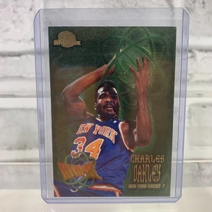 1995-96 Skybox Basketball Atomic Charles Oakley #A2 - Bild 1 von 2