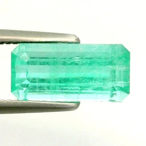 1.99Ct "GFCO" CERTIFIED ! GORGEOUS NATURAL GREEN COLOMBIAN EMERALD - Picture 1 of 7
