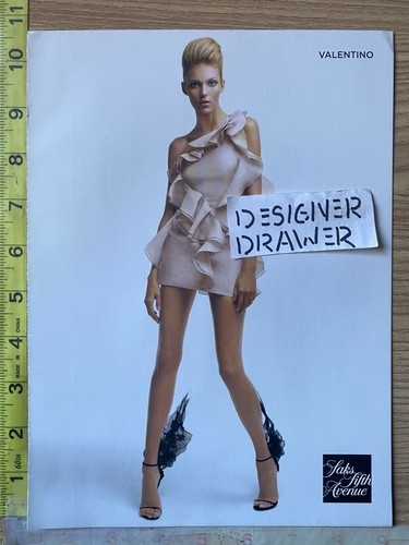 Valentino & Prada Fashions 2010 foto editoriale di Demarchelier