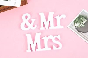Large White Wooden Mr & Mrs Plaque - Wedding Home Decoration Wood Signs - Picture 1 of 3