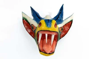 Blaue Hörner drei Zähne orange Ohren Pappmaché Maske - Bild 1 von 10