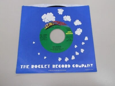 Neil Sedaka - Bad Blood / Your Favorite Entertainer - Rocket Record PIG-40460 NM - Image 1 of 4