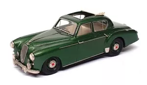 Four Wheel Models 1/43 Scale FWLG34 - 1954 Lagonda 3L 4Dr Saloon - Larch Green - Picture 1 of 6