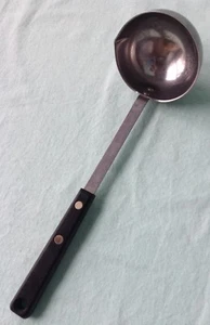 Vintage EKCO FORGE LADLE Black Handle Pour Spout Fighting Men Kitchen Utensil - Picture 1 of 11