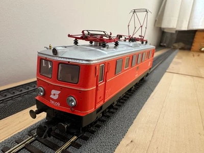 Roco 43643 ÖBB Electric Locomotive 1141.09 DC with DSS Excellent in Original Packaging - Image 1 of 4