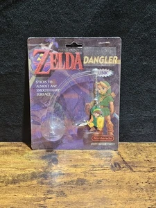 RARE The Legend Of Zelda Dangler BY NINTENDO, charm, Figurine Collectors Edition - Picture 1 of 5