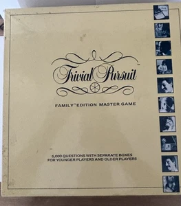 Vintage Trivial Pursuit Family Edition Board Game Master Edition by Parker 1988 - Picture 1 of 6