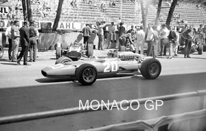 FERRARI 312 CHRIS AMON MONACO GP 1967 PERIOD NEGATIVE 35MM SATURDAY F1 V12 - Picture 1 of 2