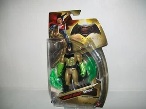 Batman vs Superman, Dawn Of Justice Gautlet Assault Batman 6" Figure Mattel - Picture 1 of 2