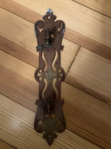 Jugendstil Metallhalterung dekorativ 11 1/4 Zoll hoch Patina - Bild 1 von 5