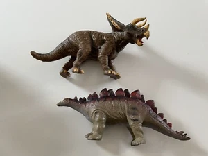 Figuras de juguete de dinosaurios semi suaves de vinilo - Imagen 1 de 6