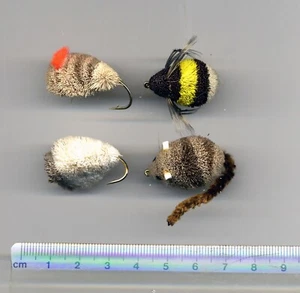 Moscas de la carpa: moscas flotantes Whopper 30 mm de largo x 20 mm de alto x 4 gancho tamaño 4 (Código 240) - Imagen 1 de 3