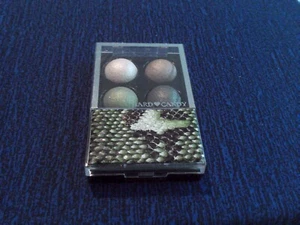 HARD CANDY EYESHADOW #722 IVY LEAGUE - Picture 1 of 2