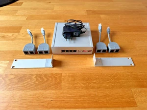 Beronet BF400Box VOIP Gateway inkl. 4 Adapter RackKit + Netzteil - Bild 1 von 2