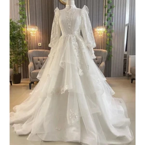 Elegant Muslim Wedding Dresses High Neck Pleat Applique A-Line Bridal Gowns - Picture 1 of 9