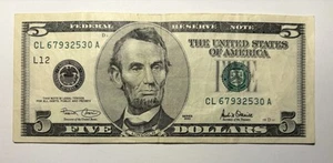 Series 2001 Transitional Old $5 Five Dollar Bill - CL67932530A - Circulated - Picture 1 of 3
