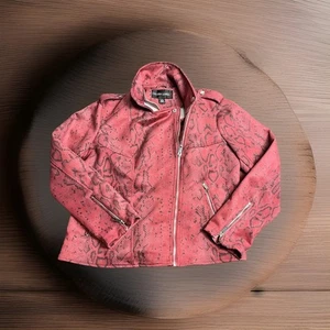colleen lopez classic snake skin pattern jacket ruby red Sz-m Zip Up - Picture 1 of 7