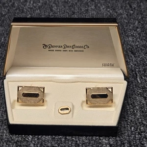 Vintage Swank goldfarbene Manschettenknöpfe & Krawattennadel Set in Box Denver Dry Goods Neu aus altem Lagerbestand - Bild 1 von 11