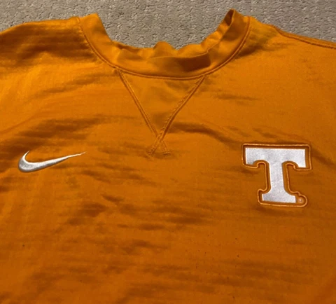 Tennessee Vols Mens Sweatshirt Nike Medium Long Sleeve Sweater Orange Cover