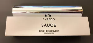 Byredo Colour Stick SAUCE. Brandneu. KOSTENLOSES VERSAND IN UK. - Bild 1 von 3