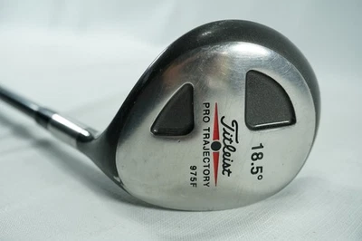 Titleist 975F 5 Wood 18.5° / Regular Flex Graphite Shaft - Image 1 of 4
