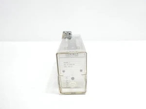 Asea RXMA 1 RK 211 049-AS Plug-in Relay 220-250v-ac - Picture 1 of 5