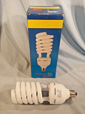 135W Daylight Fluorescent Spiral Light Bulb 5400K 110V White for Studio Lighting - Image 1 of 4