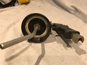 Spray Gun - Picture 1 of 3