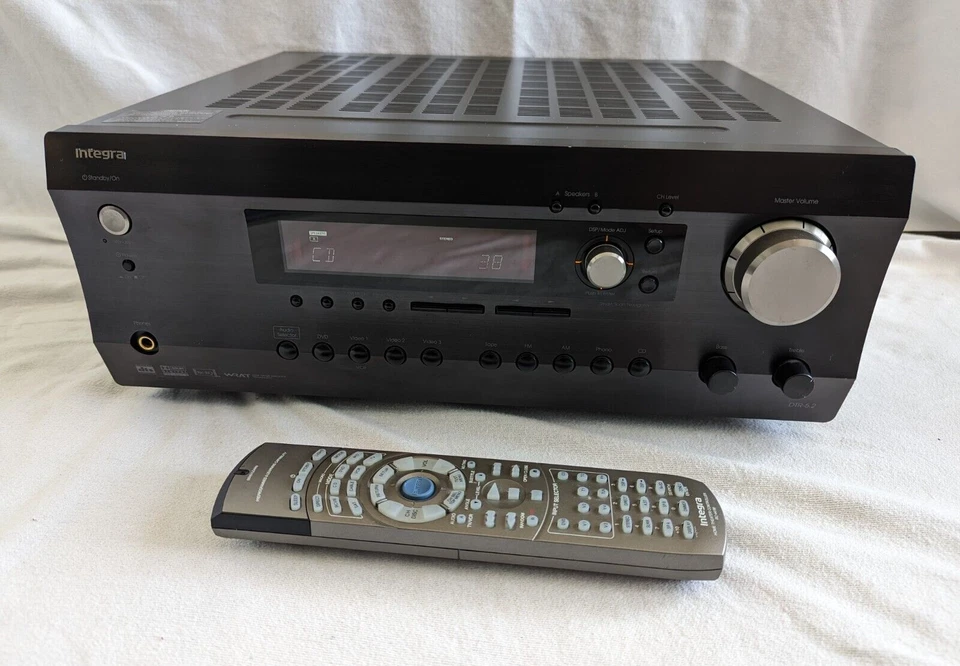 Integra DTR-5.2 AV Receiver w Universal Remote (OEM) Bundle - Works - Phono - Image 1 of 4