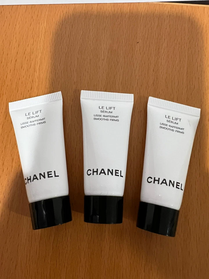 3 x Chanel Le Lift Serum Smooths-Firms 5ml / 0,17oz cada 100% autêntico - Imagem 1 de 2
