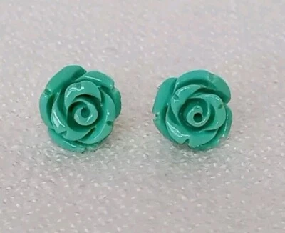Aretes de plata de ley 925 concha reina rosa tallada turquesa de 8 mm Foto 1 de 4