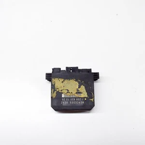 Centralina porta anteriore sinistra MERCEDES-BENZ CLK C208 A2088201326 - Foto 1 di 6