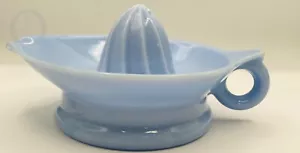 1930s LG McKee Delphite Poudre Blue Milk Glass Loop Handle Juicer Reamer 24278A - Picture 1 of 24