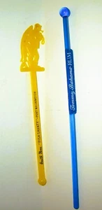 2 Vtg Swizzle Sticks - Fish Shack Port Washington & Tommy Bahama Rum Collect/Adv - Picture 1 of 2