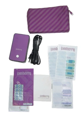Mini calentador Jamberry para aplicación de envoltura de uñas Foto 1 de 4