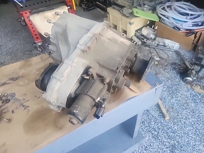 Jeep Grand Cherokee 2005-2010 conjunto de caja de transferencia de 4,7 L y 5,7 L NV 245 USADO Foto 1 de 3