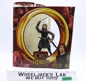 Helm's Deep Aragorn 100% Complete The Lord of the Rings The Two Towers ToyBiz - Picture 1 of 5