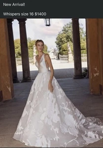 V-neck, Embroider Flower Train Wedding Dress, Size 16. Bustle Added - Picture 1 of 1