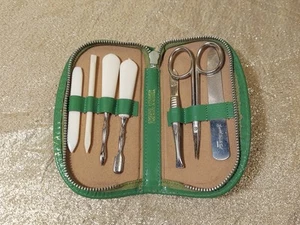 Vintage Special Triple Cut Grooming, Nail Care, Travel Kit West Germany Green - Picture 1 of 10