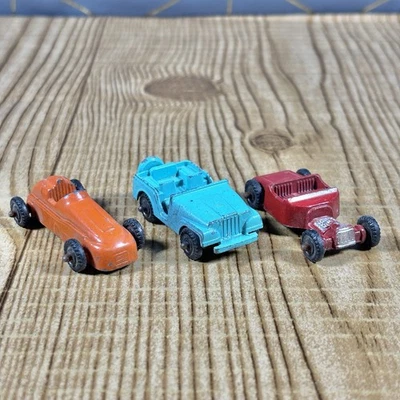 3 LOT of 50s Vintage 2" MIDGETOY Diecast Indy Car Racer Jeep Metal Toy Auto RARE - Image 1 of 4